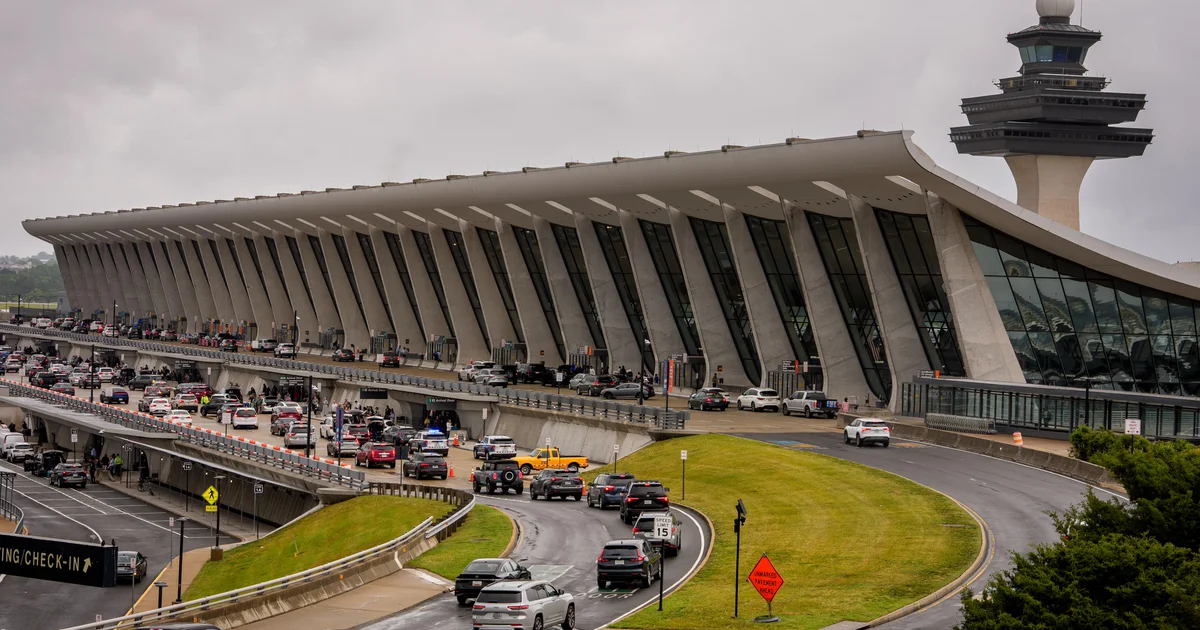 How Trump drafted upcoming renovations for Washington Dulles, a “terrible airport”