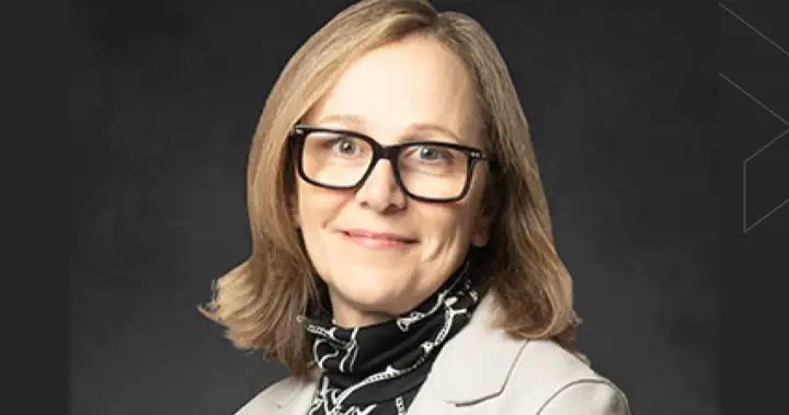 Alberta auditor general expects to finish probe into health-contracts by end of year