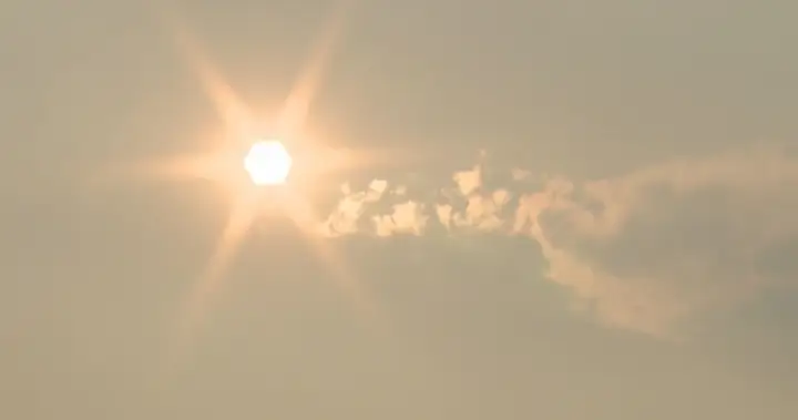 ‘Prolonged stretch of hot air,’ poor air quality advisories blanket the Prairies