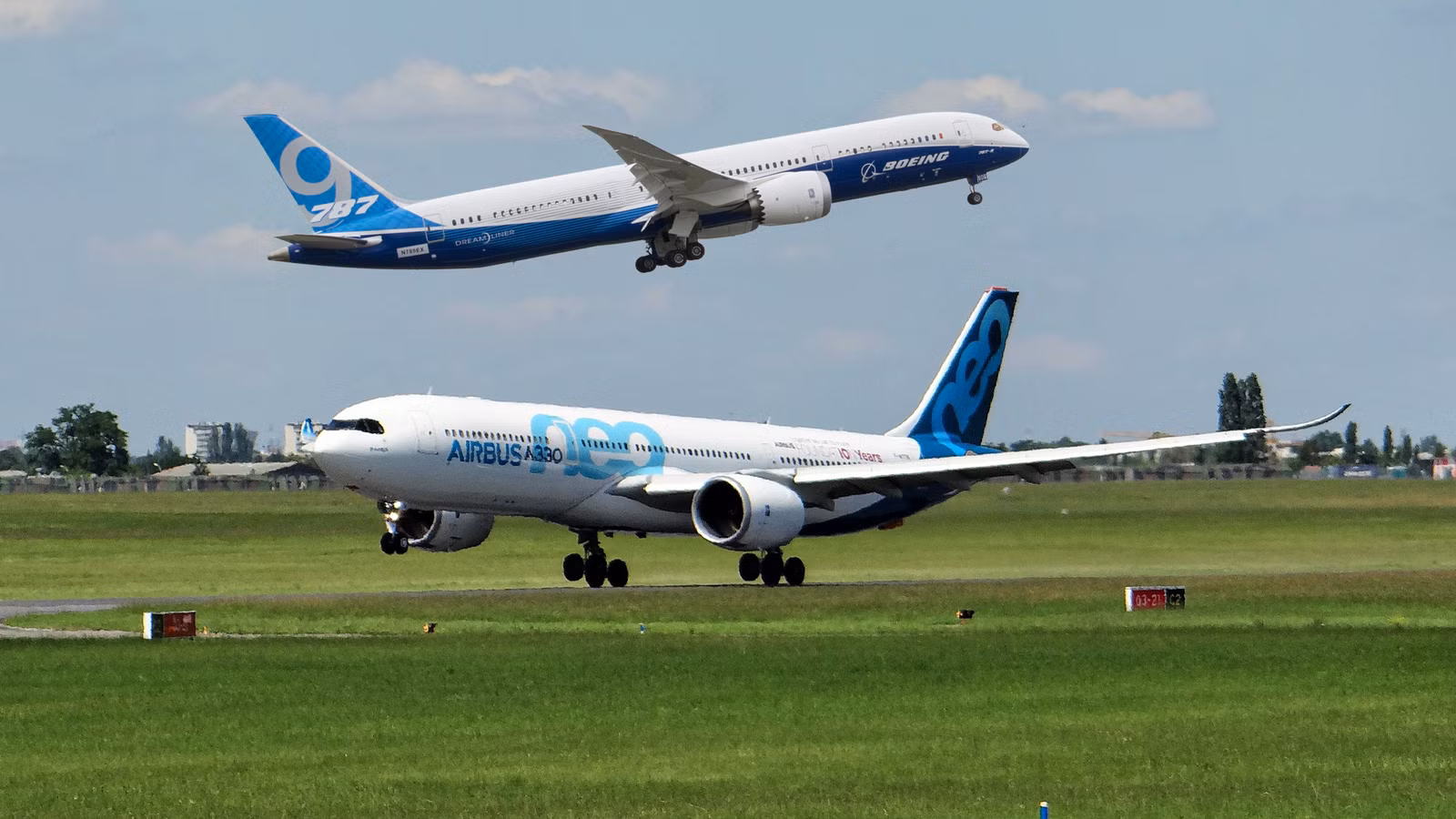 How Many Miles Per Gallon Does A Boeing 787 Get Per Passenger Compared To An Airbus A330-900neo?