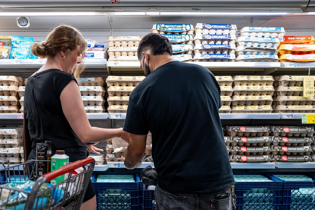Consumer confidence fell in July as worries over prices remained elevated