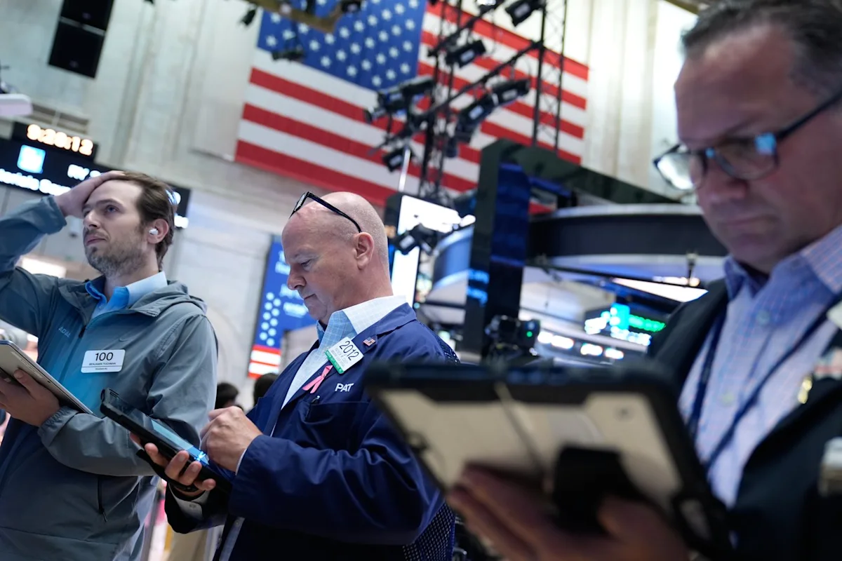 Asian shares trade mixed after Wall Street climb, as Brent oil keeps rising