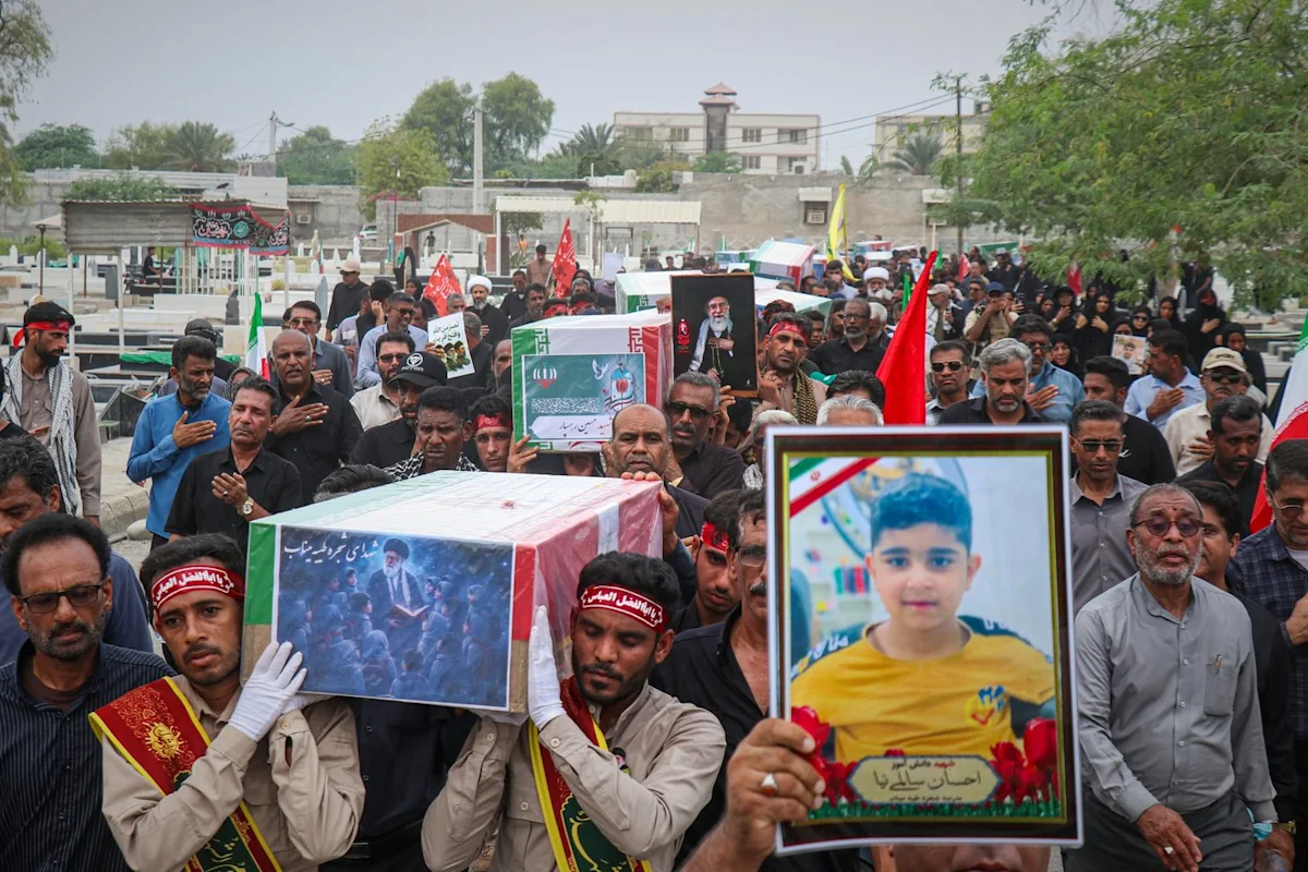 Yemen’s Houthis attack Saudi tankers in the Red Sea, threatening to widen Iran war