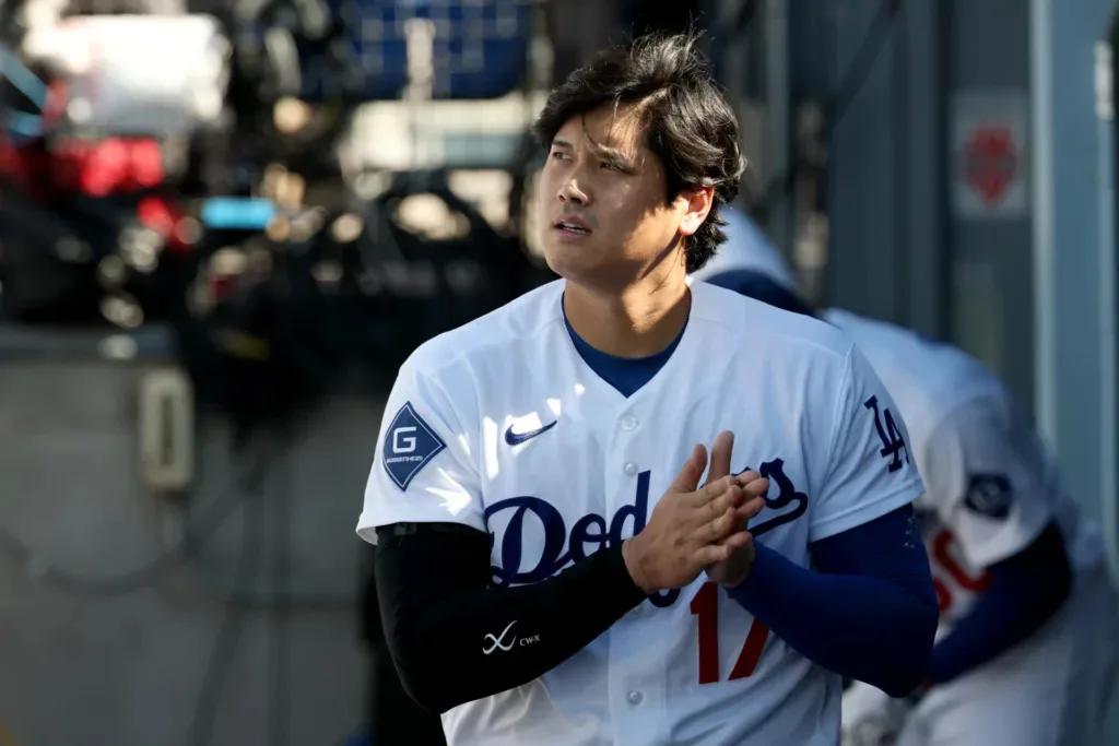 Dodgers Make Shohei Ohtani Pitching Decision for Yankees Series Amid Knee Issue