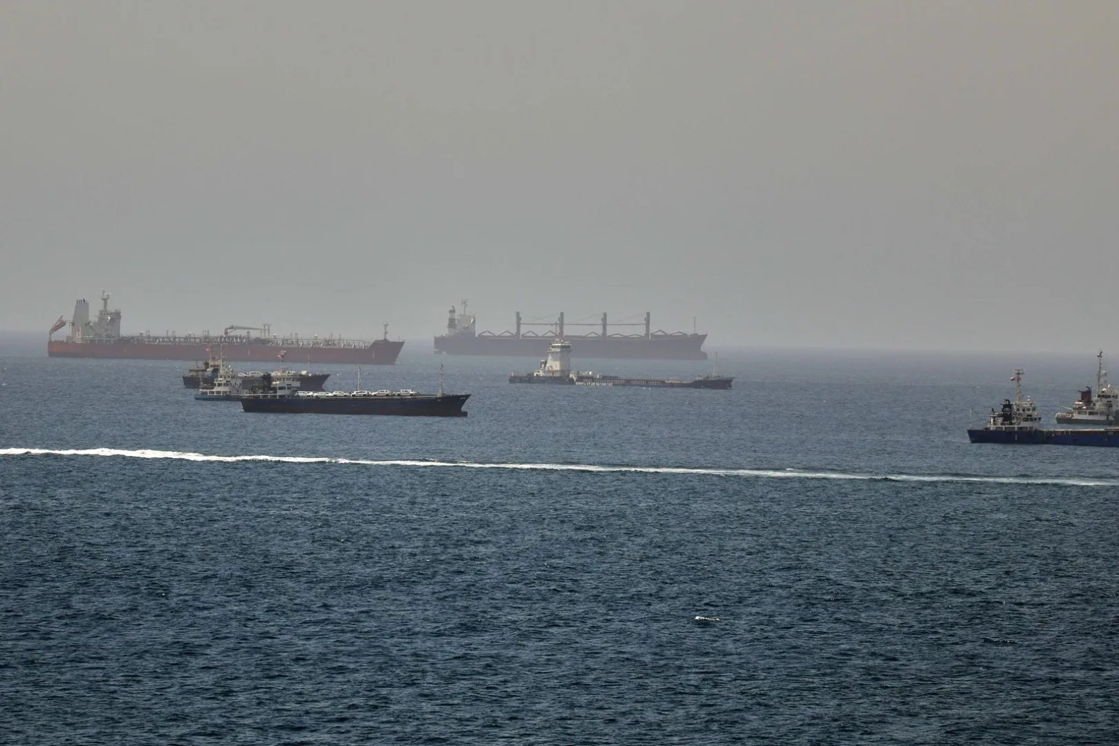 Mediators push US-Iran talks in Qatar and Oman to avert escalation | US-Israel war on Iran News