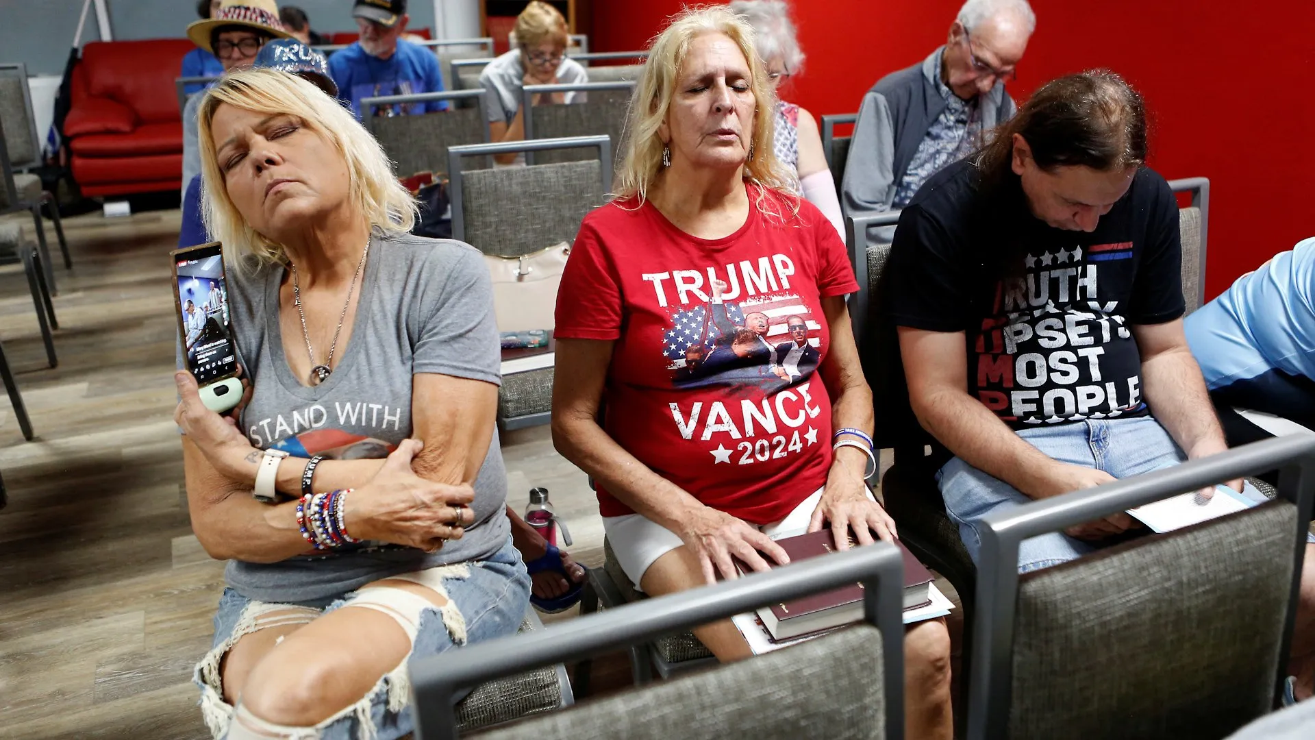 Many Christian voters in the US see Trump as ‘chosen’ by God to lead | Donald Trump News