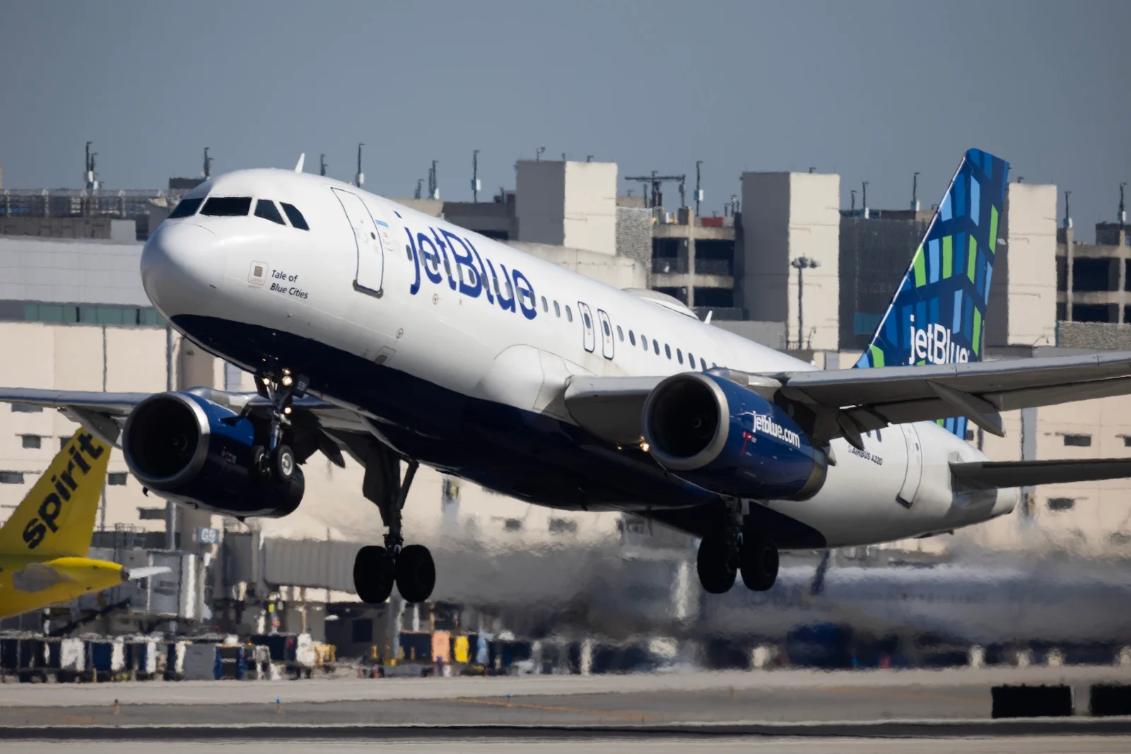 Why JetBlue wants to move terminals at LaGuardia Airport