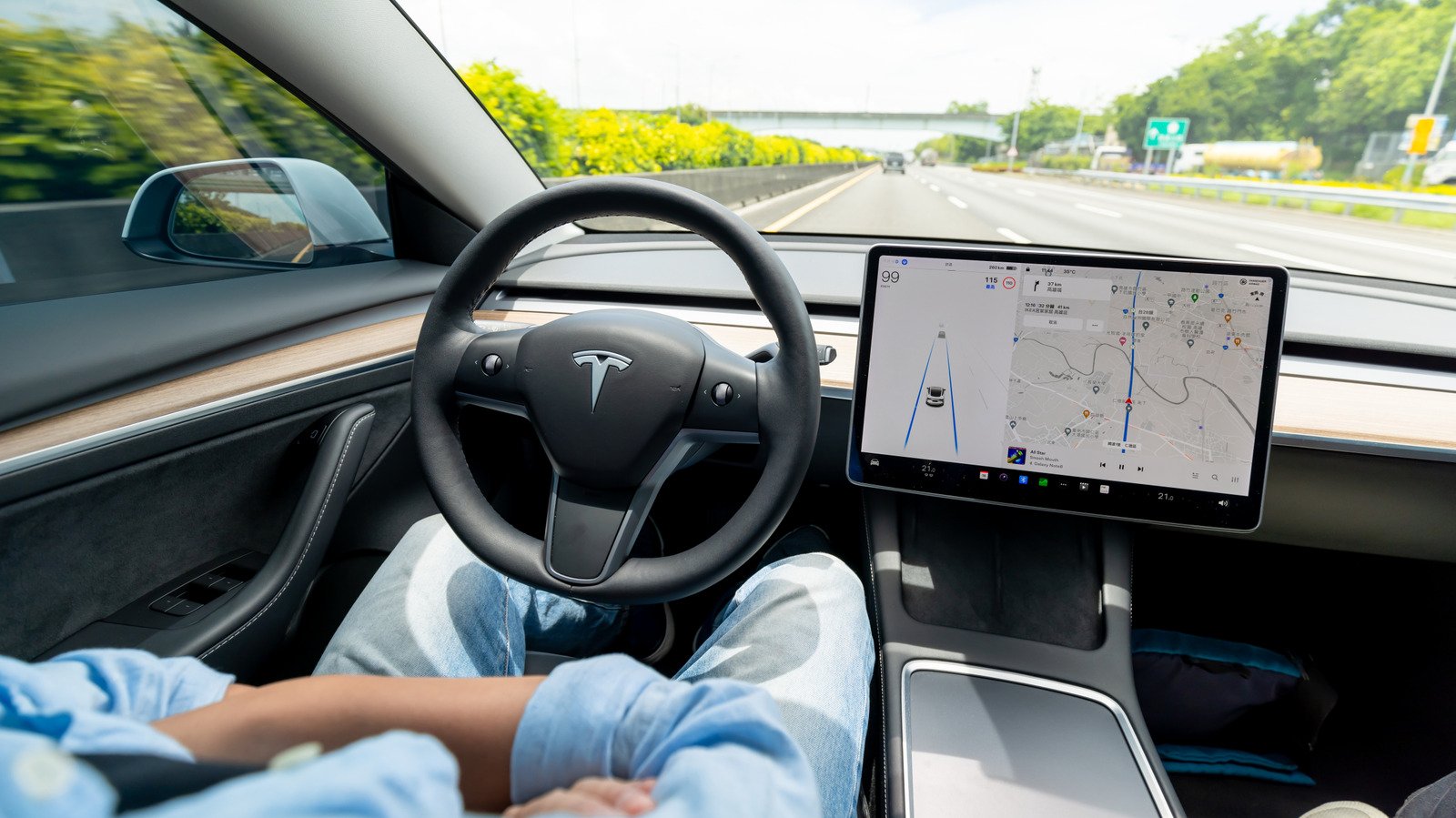 NTSB Investigators Confirm Tesla Driver Overrode Full Self-Driving System In Fatal Crash