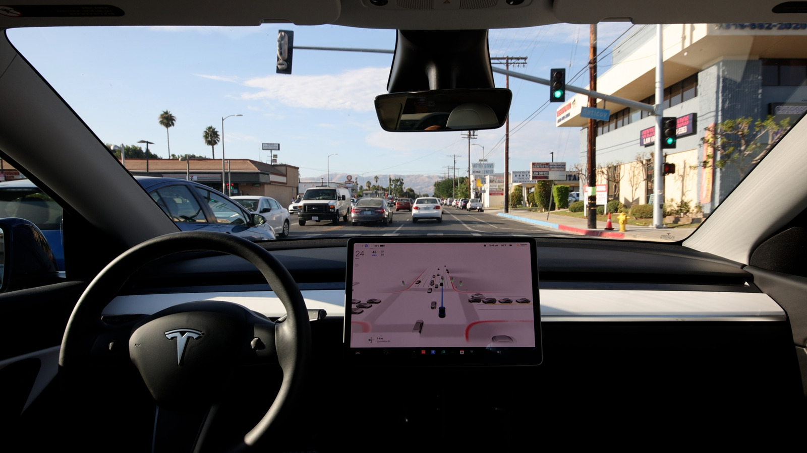 Fired Tesla Manager Says Full Self-Driving Cars Were ‘Rolling Hazards’