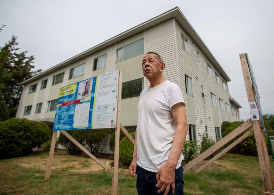 Tenants of Mount Pleasant apartment building push back against hotel proposal