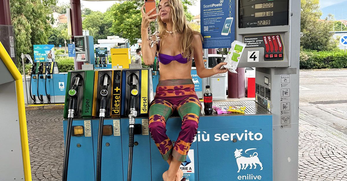 The Summer Sandal Trend Every It-Girl Is Wearing On Vacation