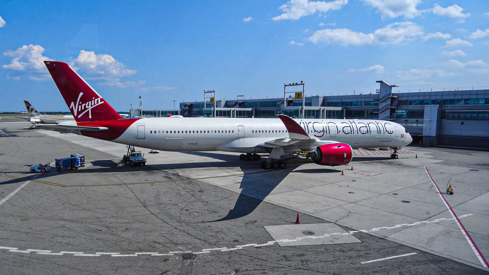 Rare Air: The 8 US Markets Where The Airbus A350-1000 Flies Daily In 2026