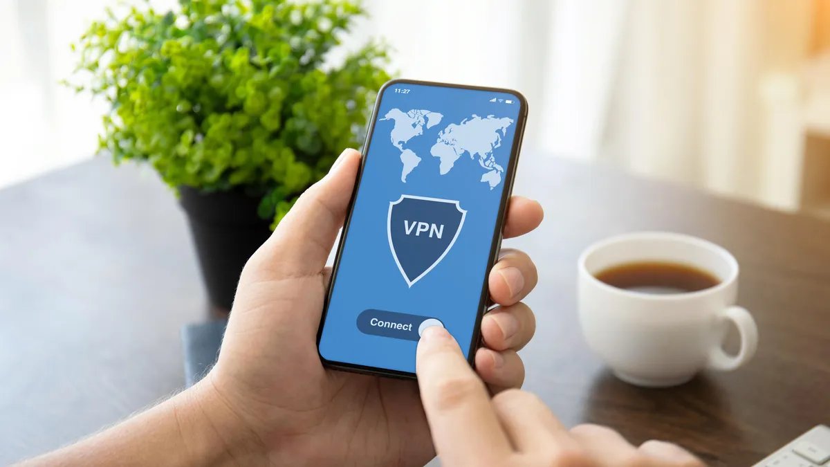 Best VPN for Travel: Stay Private and Unblock Streaming Sites While Traveling This Summer
