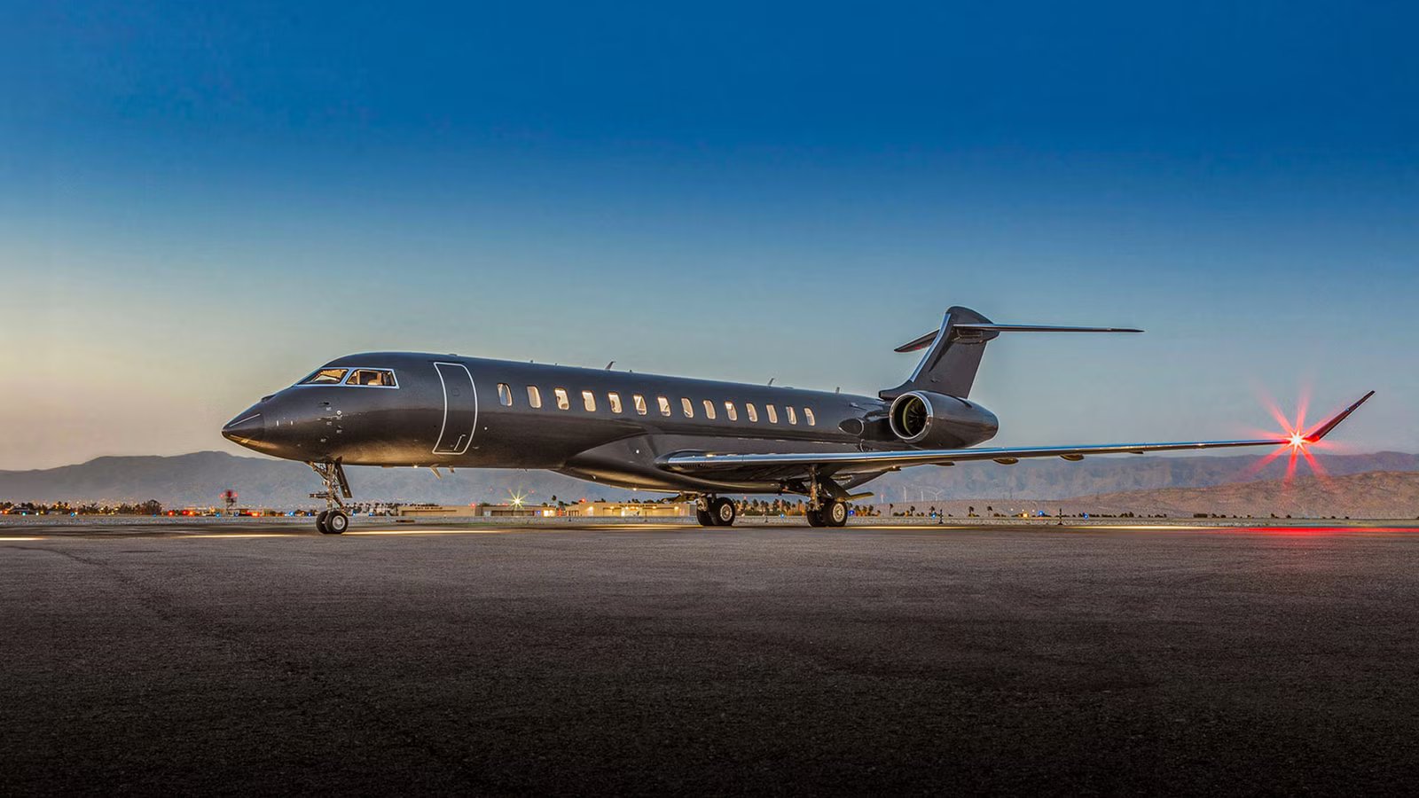 The Real Cost To Fly A 14-Hour Nonstop From New York To Dubai On A Bombardier Global 7500