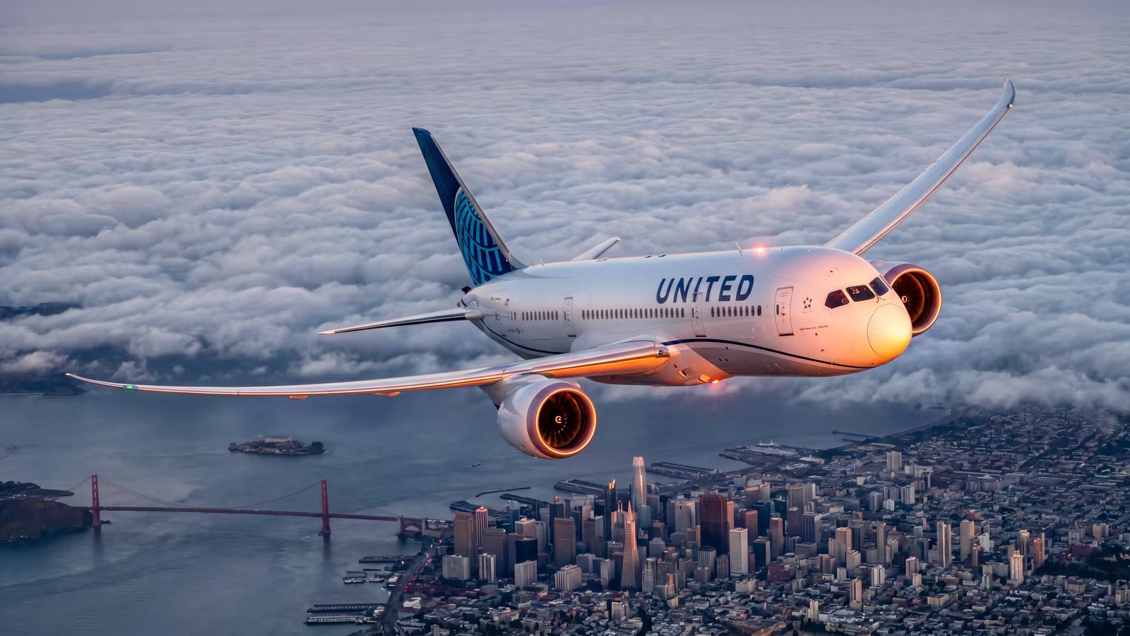 United Airlines Flights Delayed Nationwide As Tech Outage Hits Check-In And Boarding