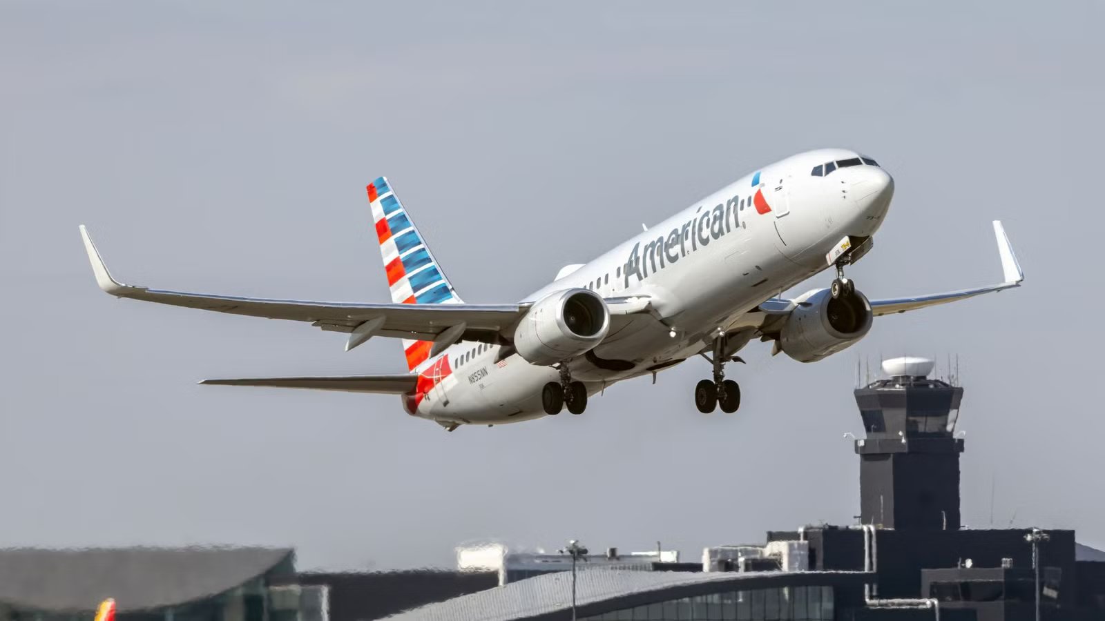 Major Reduction: American Airlines Scraps 18,900 Seats From Seasonal Austin-Los Cabos Route