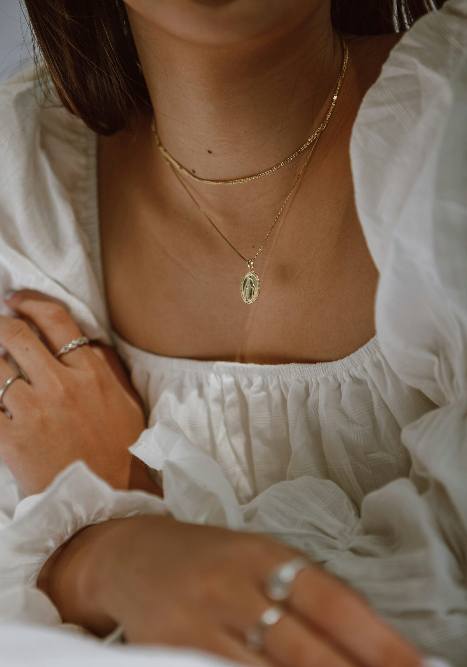 11 Best Places To Buy Affordable Vintage Jewelry Online
