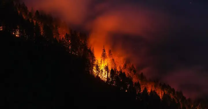 B.C.’s Brunswick Creek wildfire triggers more evacuations