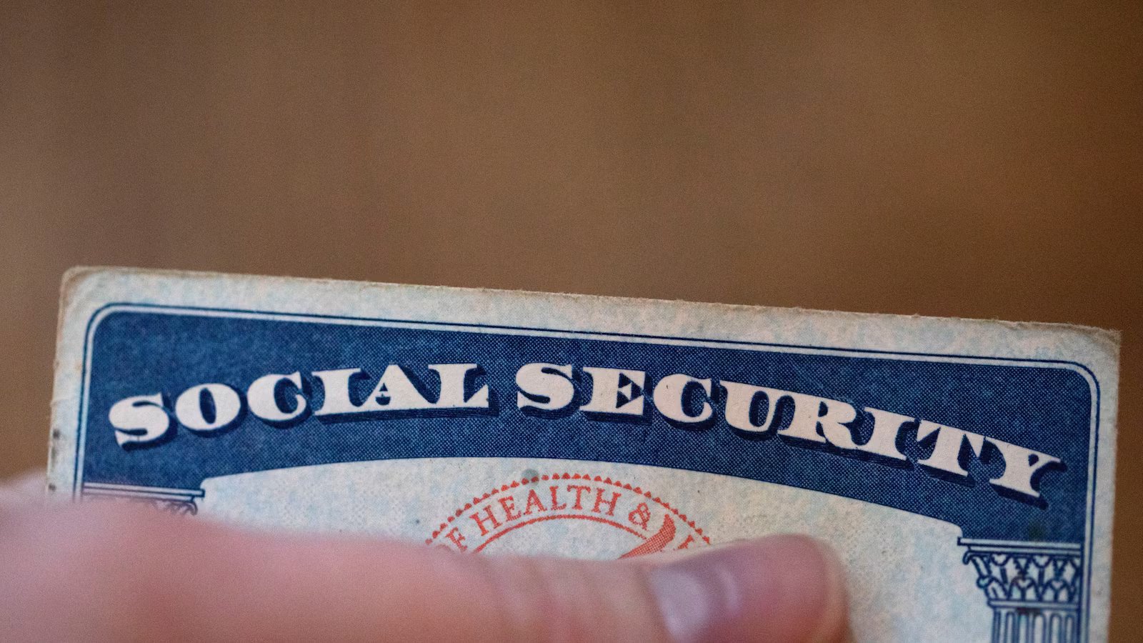 Bipartisan group of senators introducing legislation to avert looming Social Security shortfall