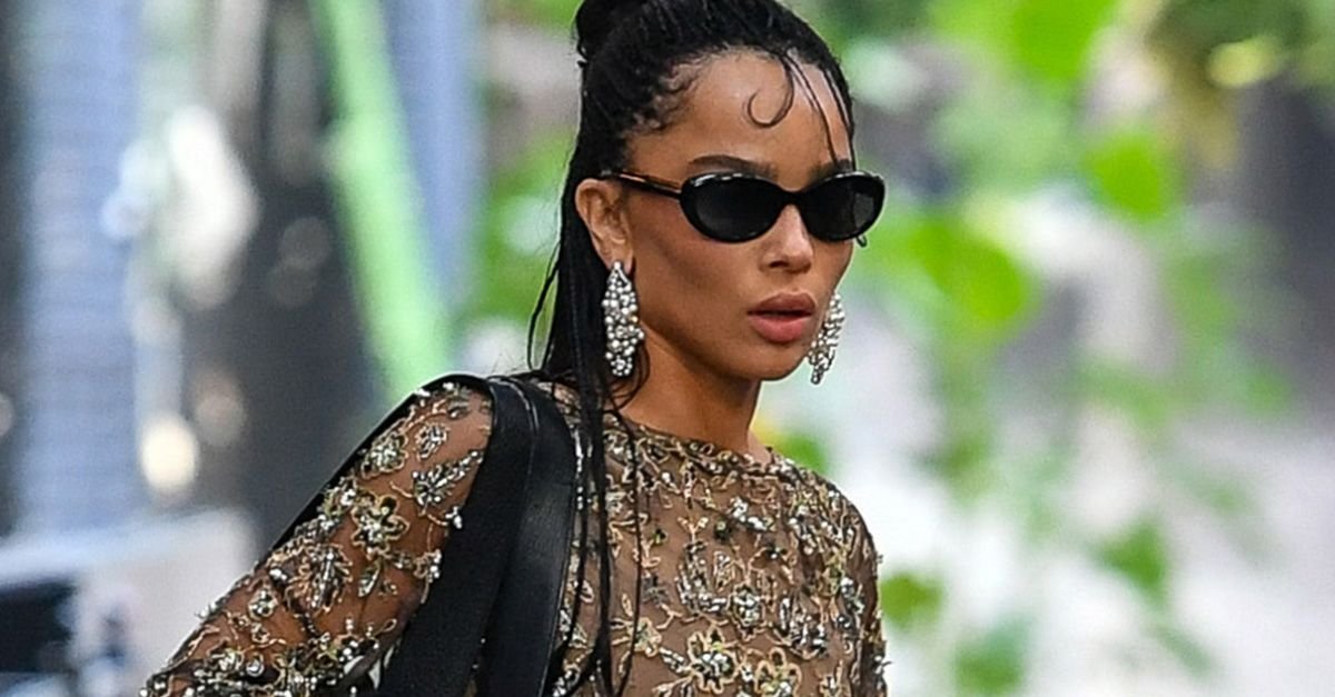 Zoë Kravitz Wore The Row’s New It Bag to Taylor Swift’s Wedding