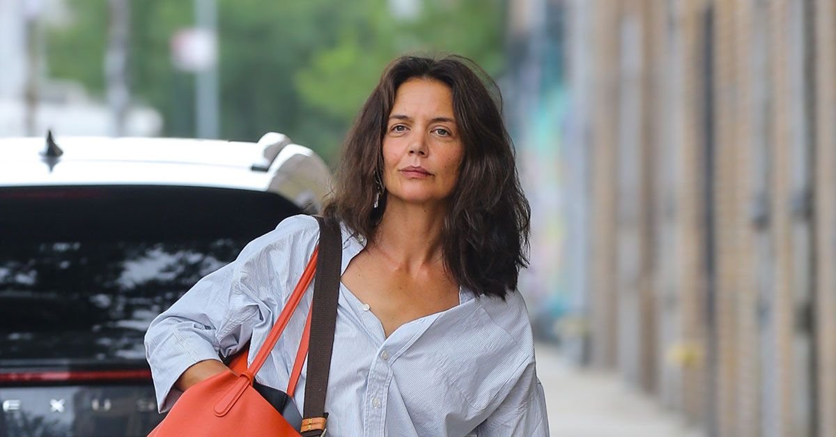 The Dated Way to Wear a Button-Down and Jeans Is Cool Again