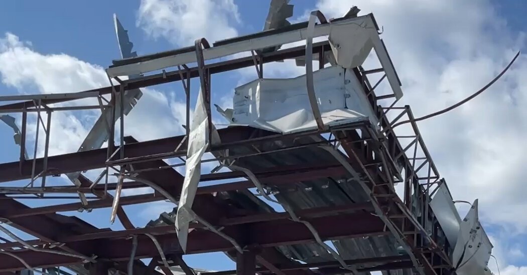 Russia Turns Ukraine’s Gas Stations From Social Hubs Into Deadly Targets