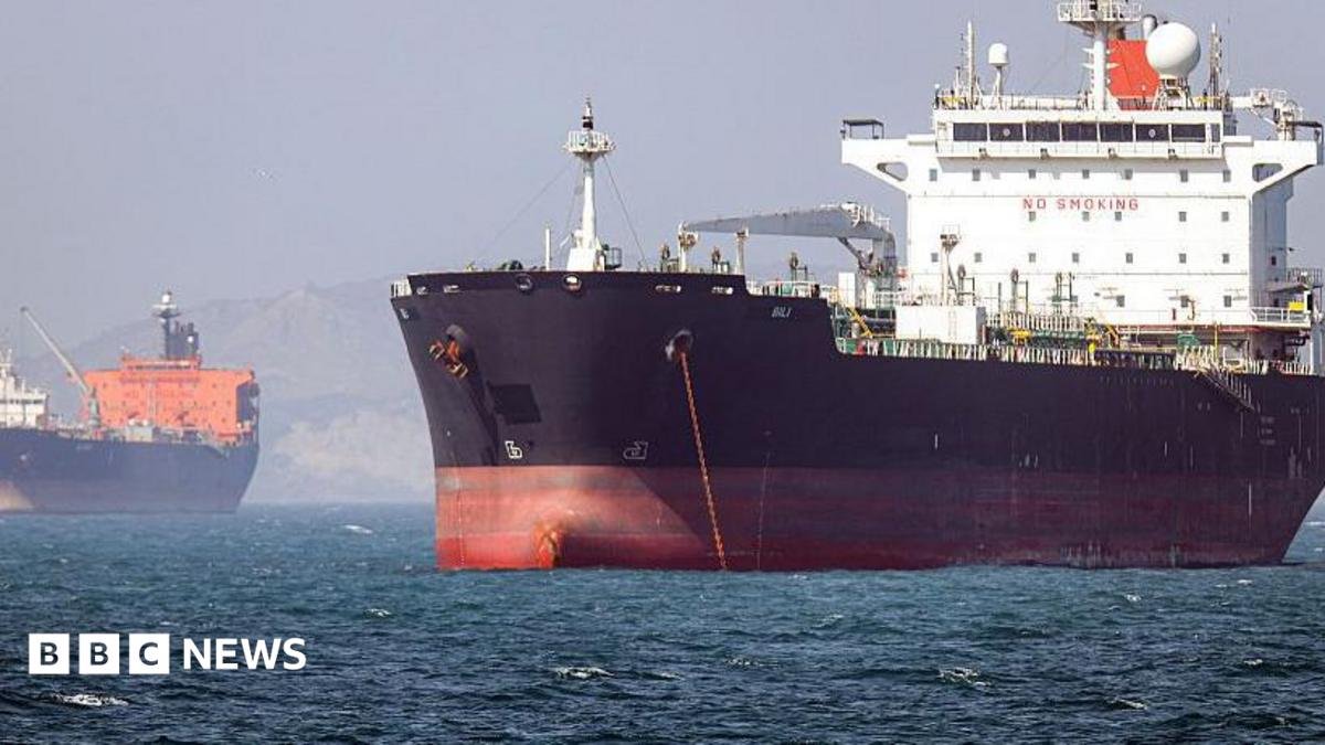 Oil prices fall on hopes Strait of Hormuz could reopen