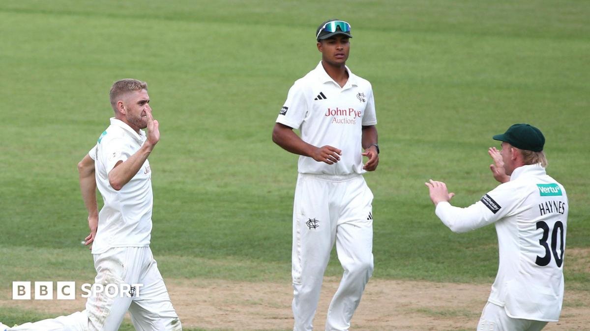 County Championship: Olly Stone takes 6-44 as Notts rock Surrey