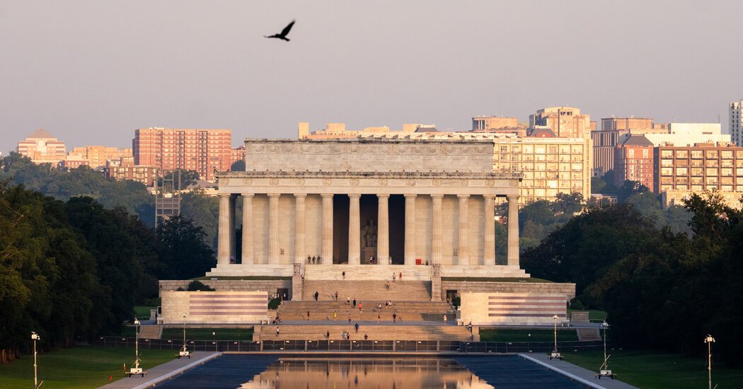 Trump Concedes There Was ‘Some Contractor Error’ in Reflecting Pool Renovations