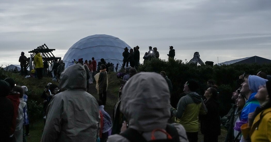 First Total Eclipse in Europe in Decades Turns Day to Night