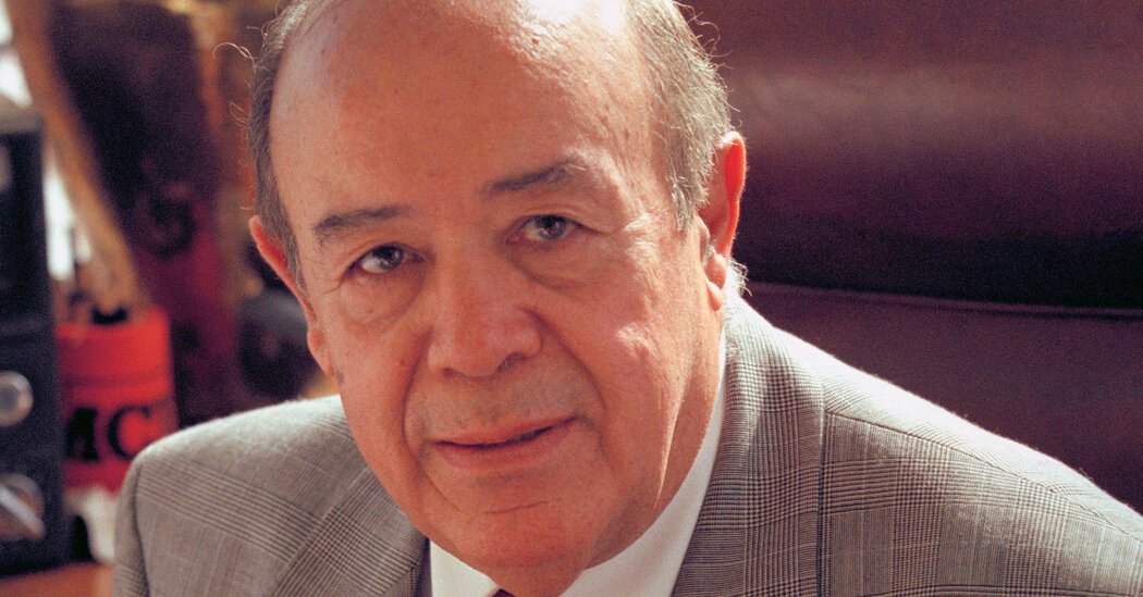John Carro, Jurist Who Had Early Brush With Lee Harvey Oswald, Dies at 98