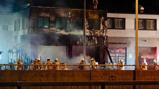 Montreal police investigating suspicious fire at kosher restaurant
