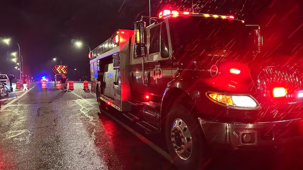 4 dead, 4 injured after crash on Calgary’s Stoney Trail