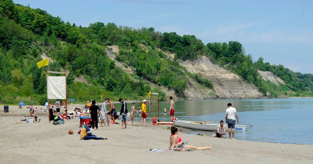 Stay out of the water at 1 Toronto public beach