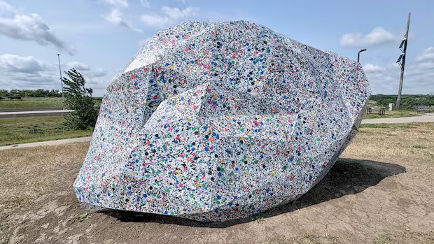 Rock ‘n’ roil: Some mock, others defend public art project that put 3 plastic boulders around Saskatoon