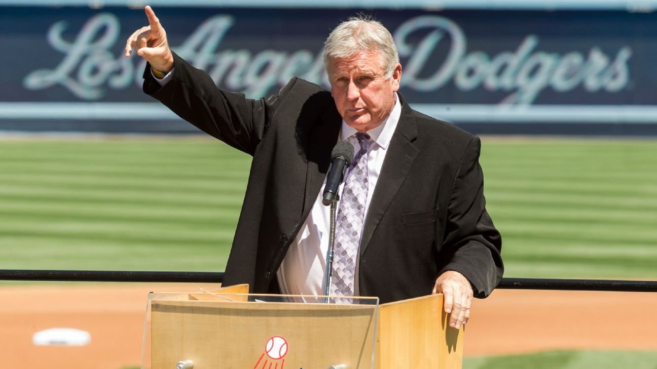 Tommy John misses Yankees event, bids farewell in post