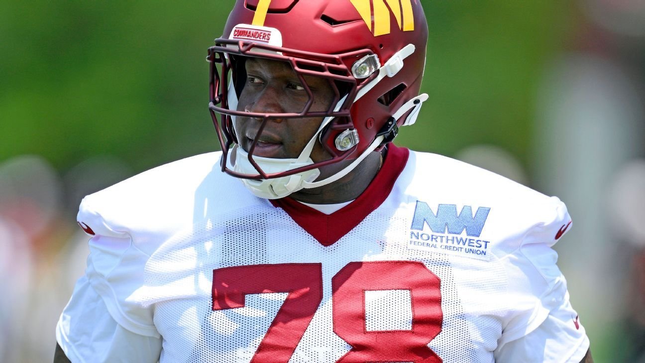 Sources: Commanders LT Laremy Tunsil suffers torn triceps