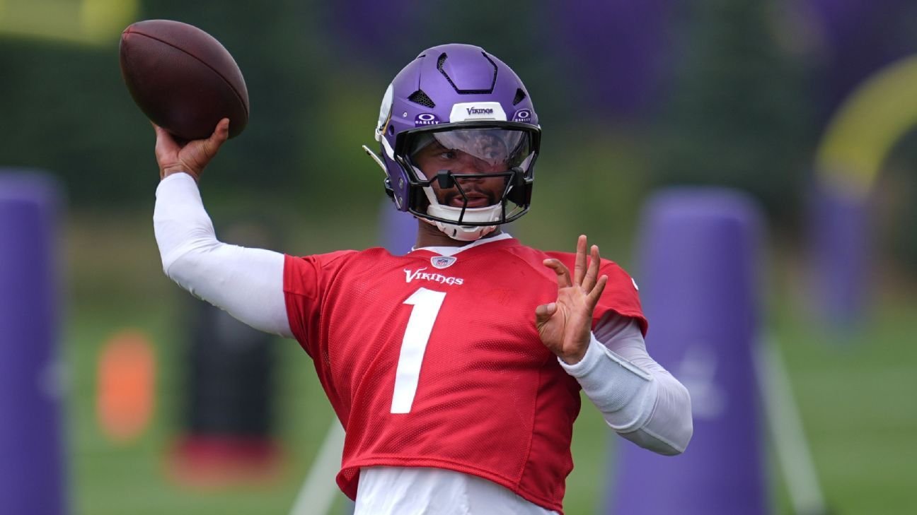 Vikings name Kyler Murray starting QB over J.J. McCarthy
