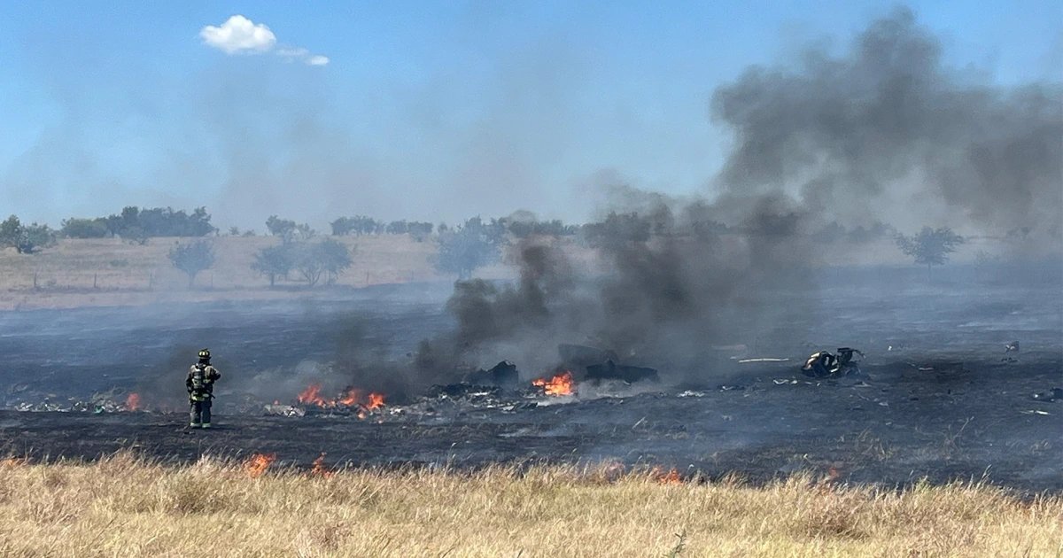 Two dead after military Apache helicopter crashes near Fort Hood in Texas