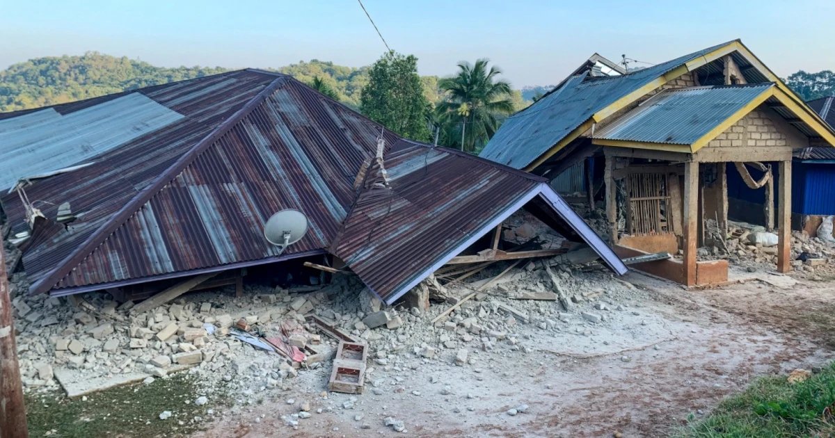 Powerful 7.7-magnitude earthquake causes intense shaking near Indonesia