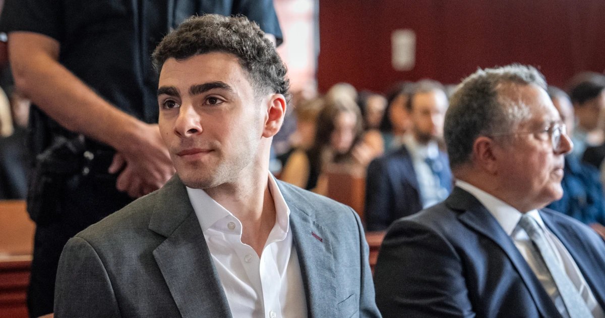 Judge delays Luigi Mangione’s state murder trial after double jeopardy claim