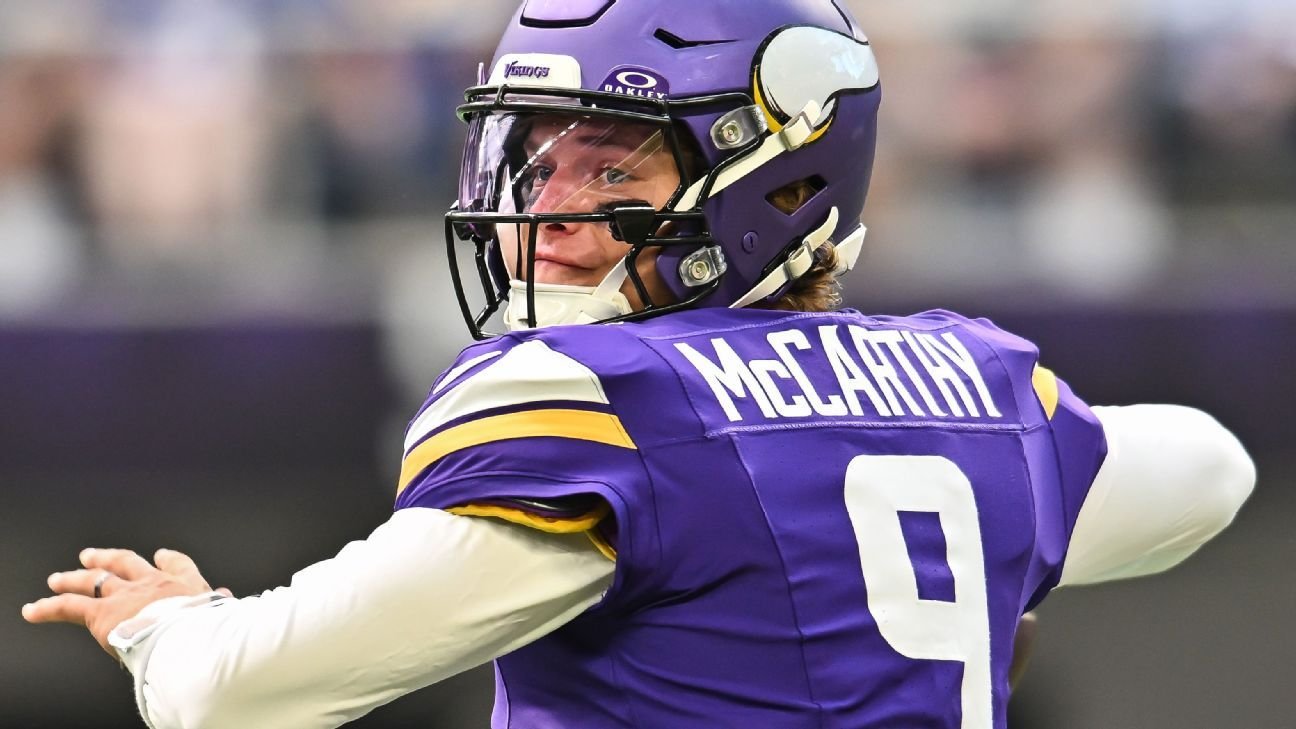 McCarthy plays 18 snaps, gets ‘banged up’ in Vikings’ loss