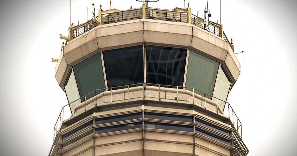 Air Traffic Control Scrutiny Mounts After Marine One Issues
