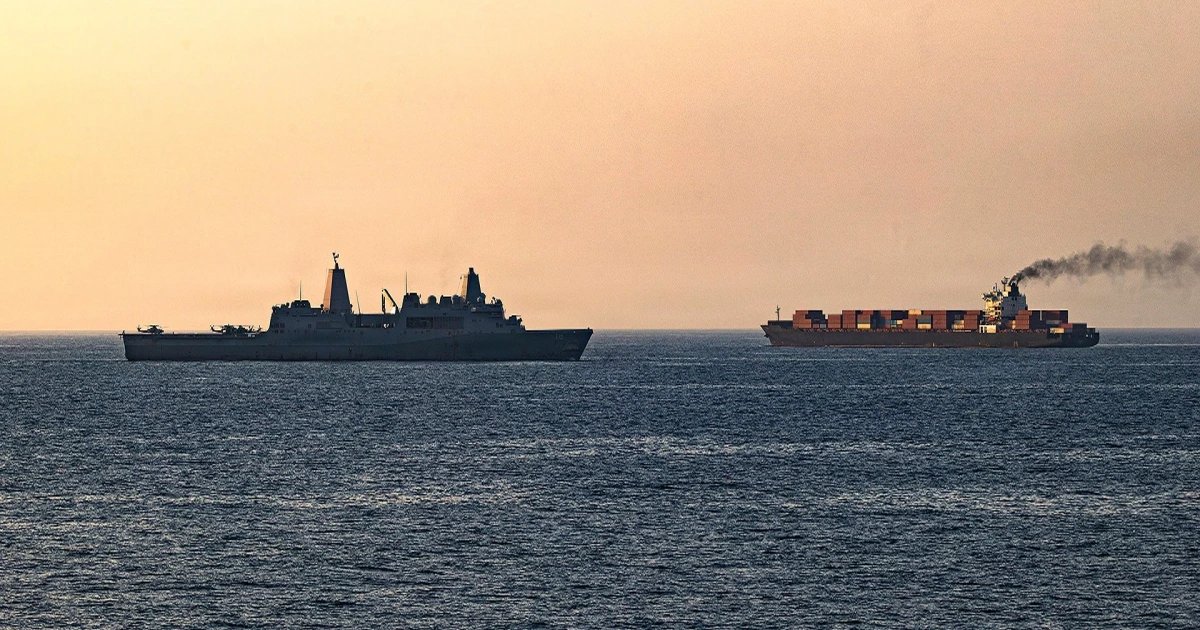 US Forces Strike Iranian Missile Launchers Near Strait of Hormuz