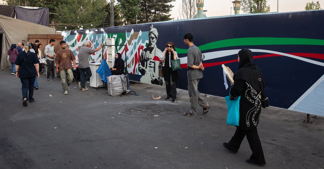 U.S. and Iran Blow Through Deadline to Agree to a Broad Deal to End War