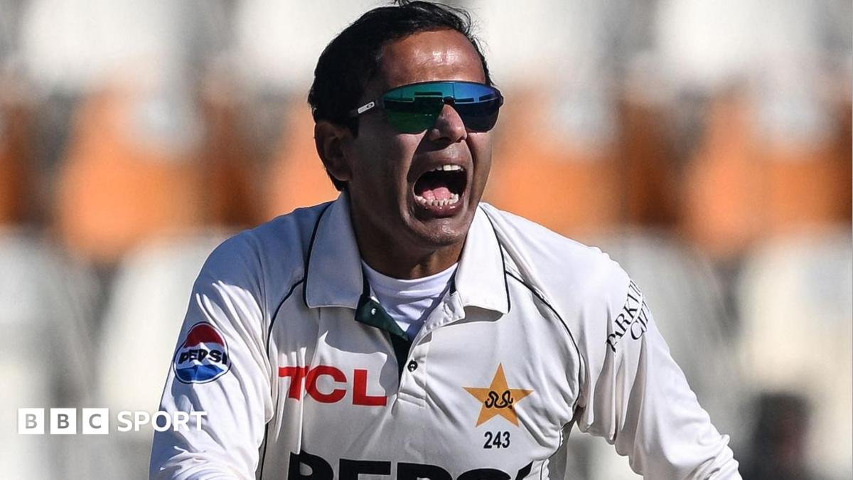 Noman Ali: Lancashire sign spinner for final six games of County Championship season