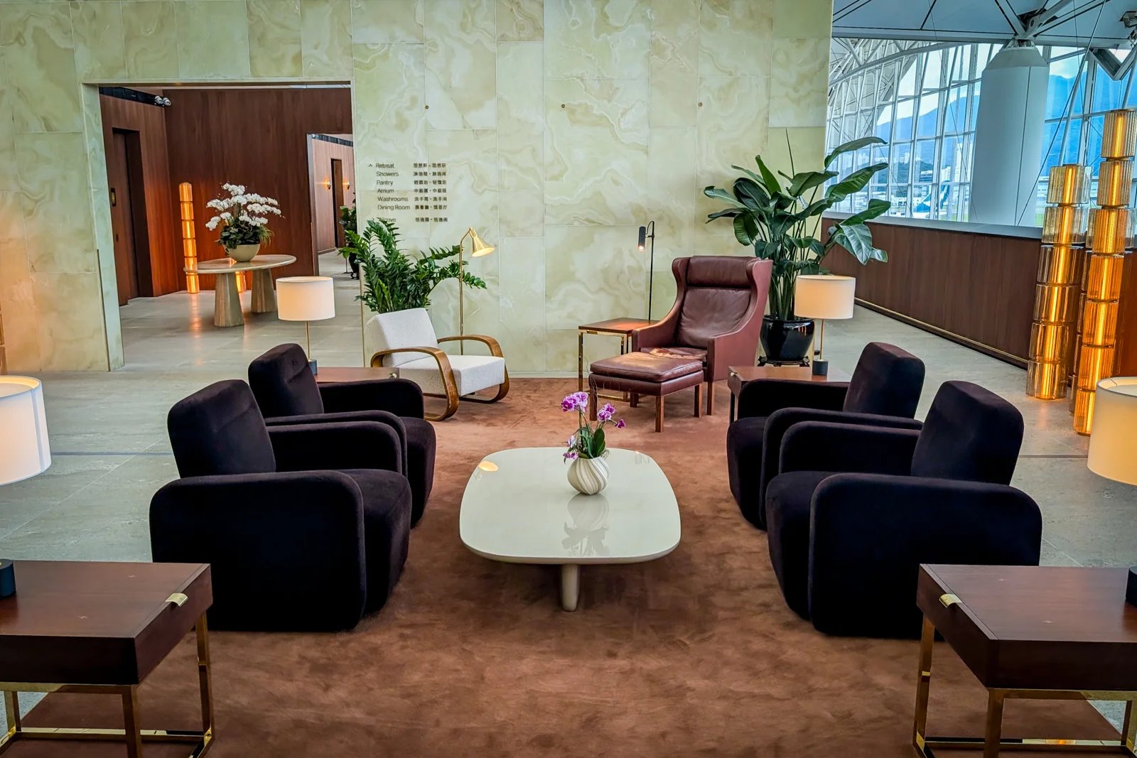 Cathay Pacific The Wing, First lounge review