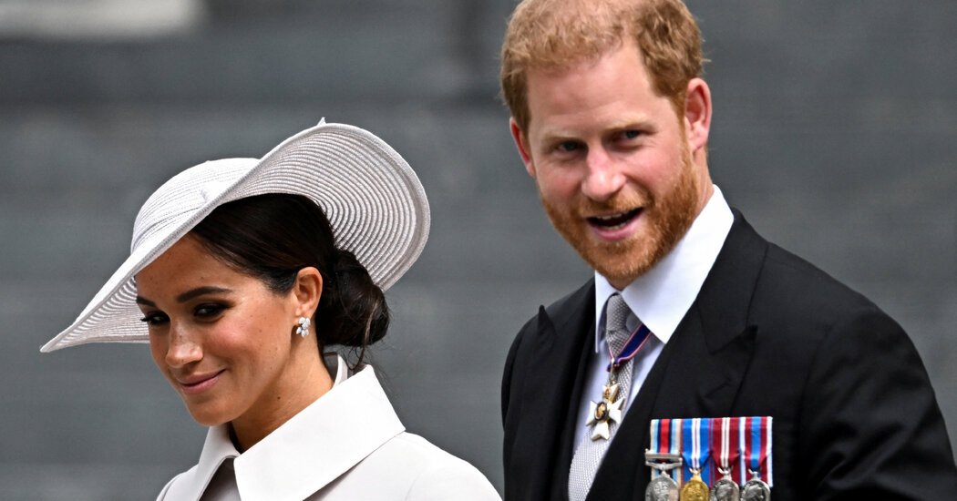 Harry and Meghan See Their California Dreams, and Riches, Fade Away