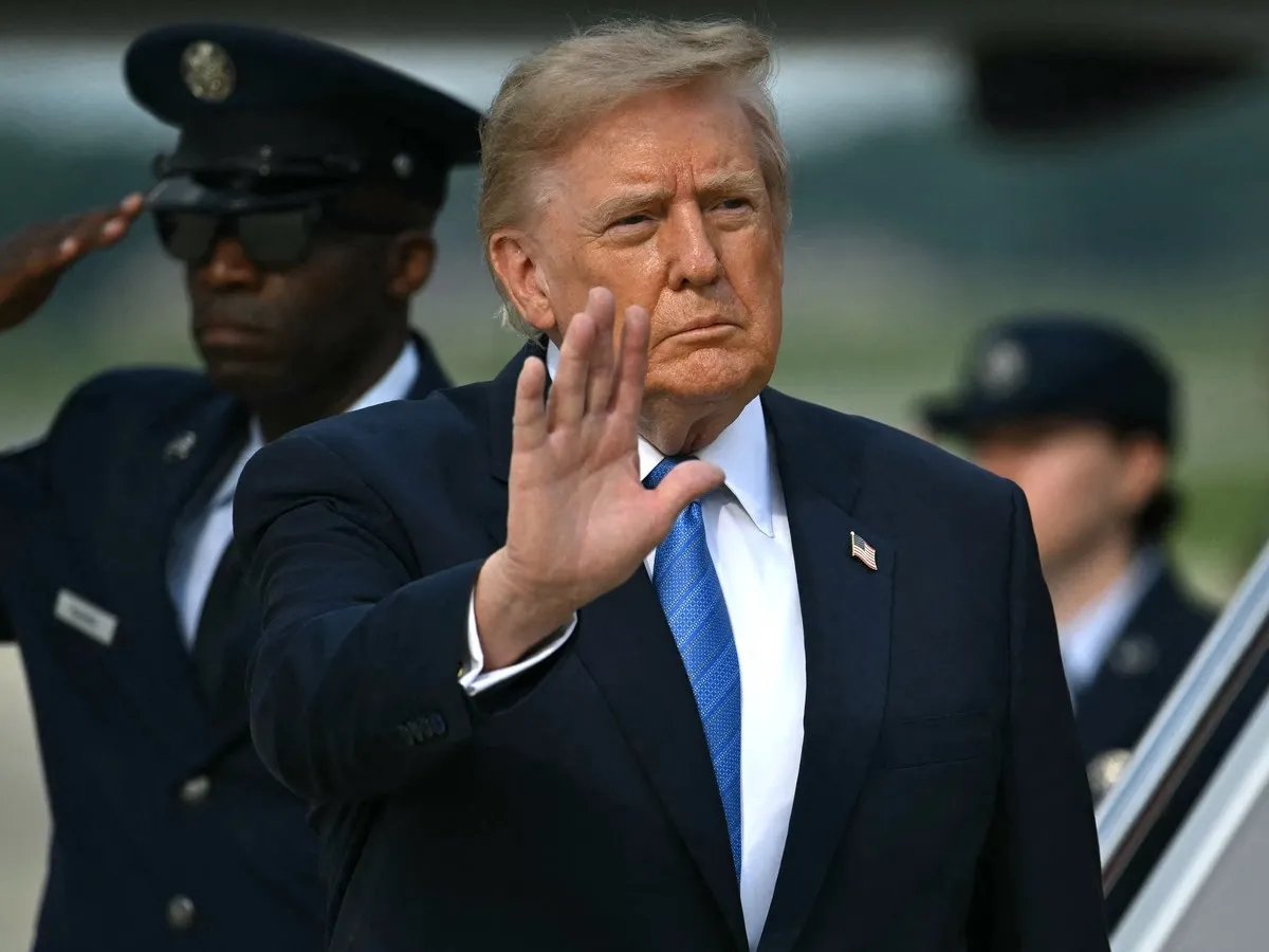 Trump shares Christian group’s proposal allowing Canadian Jews facing antisemitism to flee to the U.S.