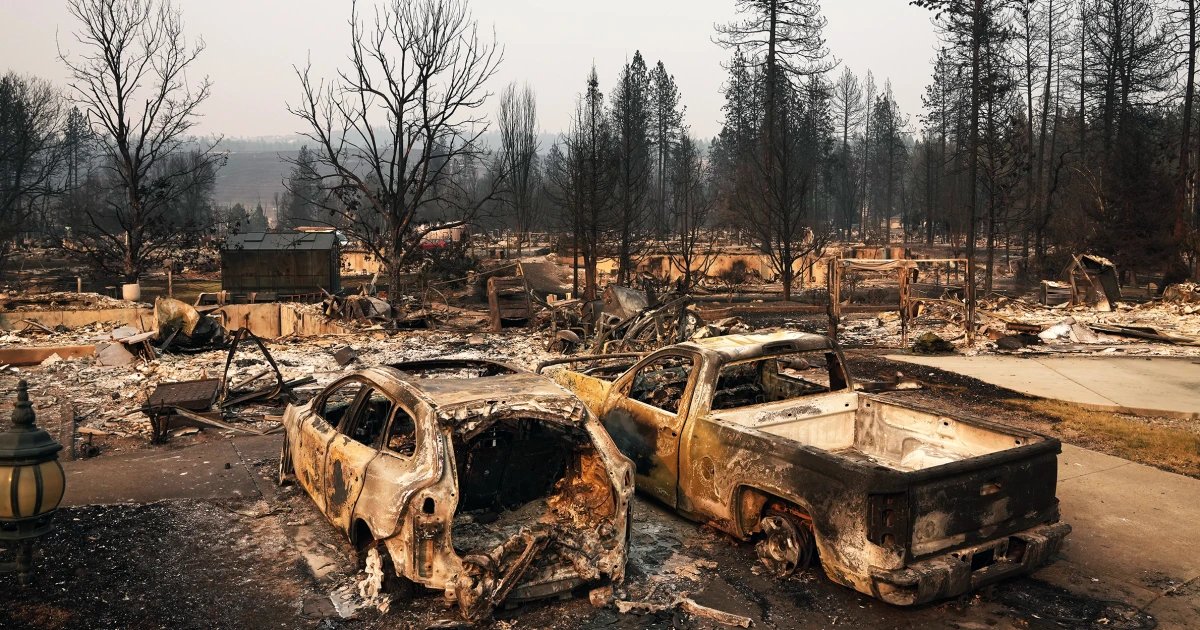 Cooler temps aid in battle against Spokane fires that have forced hundreds from their homes